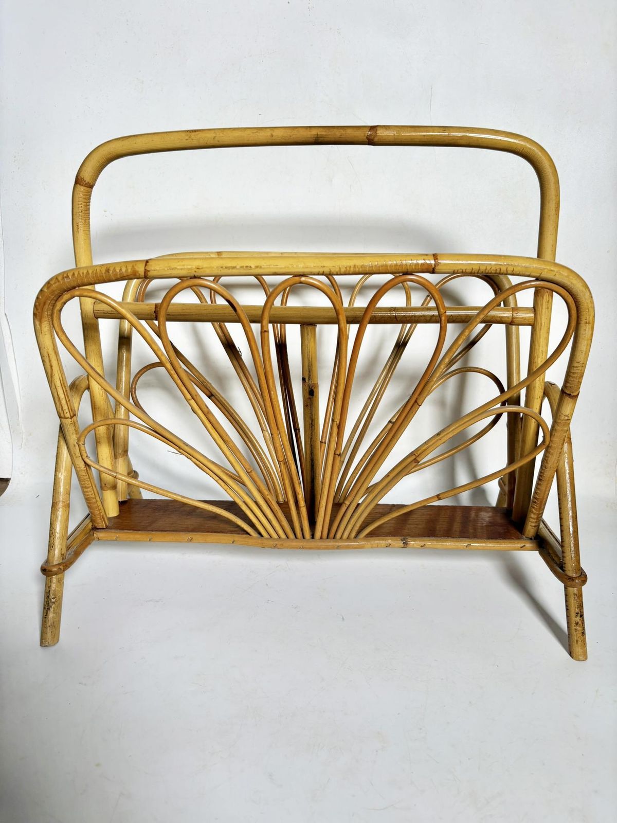 Rush Magazine Rack, France, 1960 photo furniture