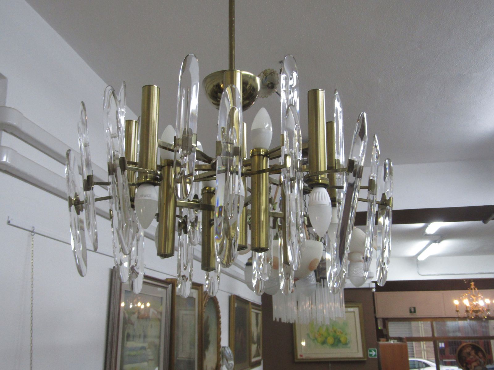 Chandelier Brass And Cristal Of Gaetano Sciolari photo vinterior