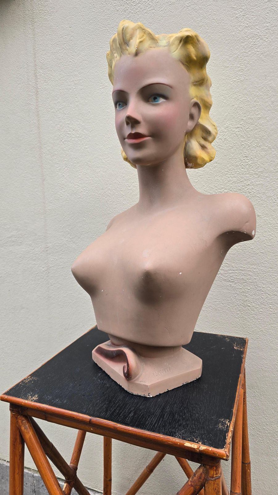 photo furniture Large 1950s Novita Plaster Bust – Art Deco / Hollywood Regency Mannequin Display