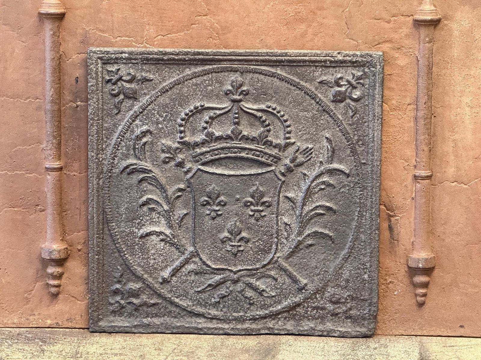 18th Century French Louis XV Period 'Arms Of France' Fireback / Backsplash photo furniture