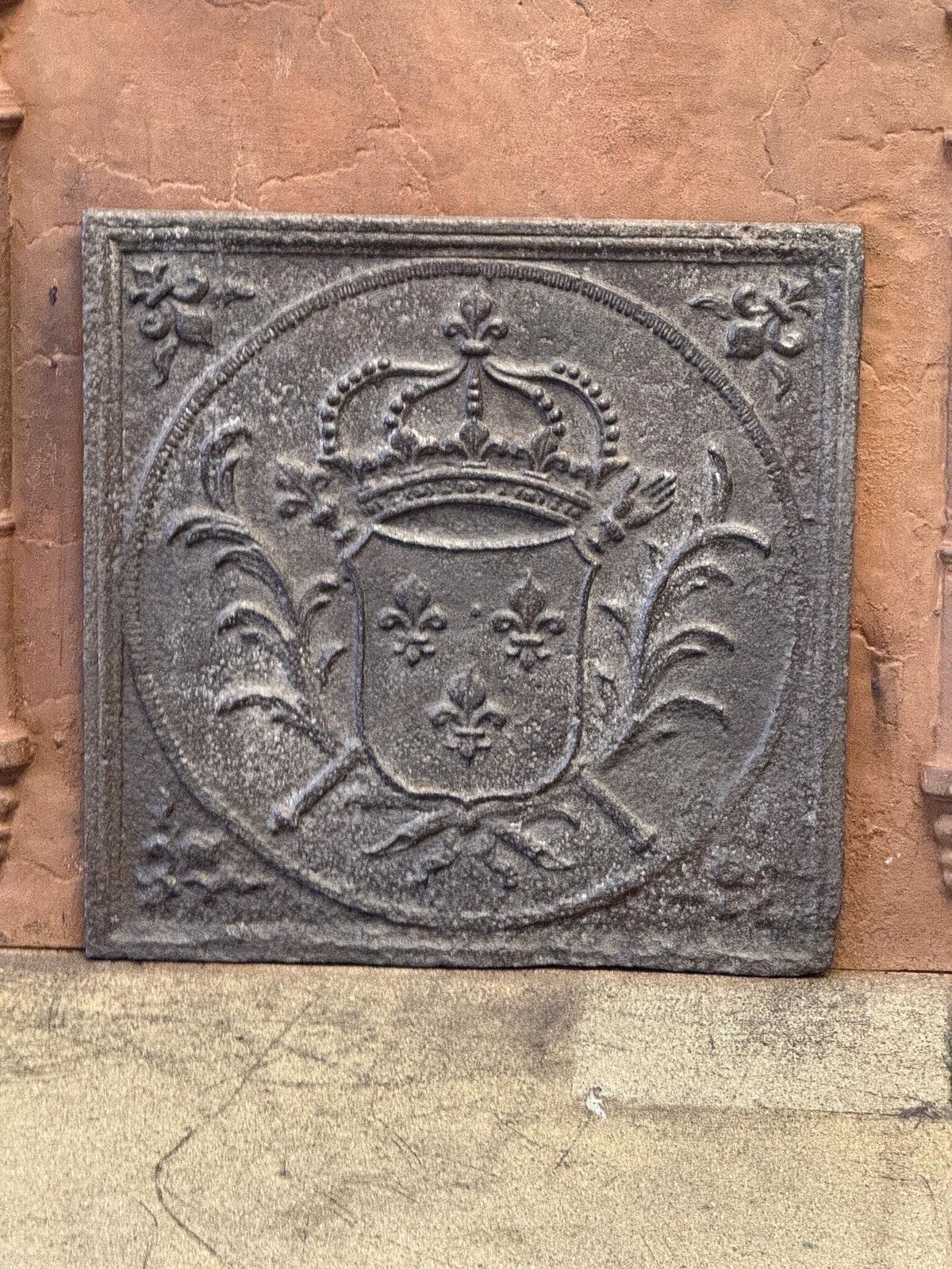 18th Century French Louis XV Period 'Arms Of France' Fireback / Backsplash photo Home Fixtures