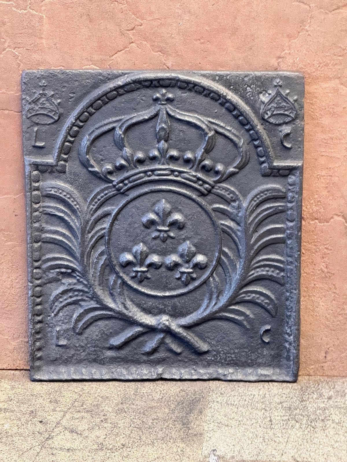 Antique French Louis XV Period 'Arms Of France' Fireback / Backsplash photo Home Fixtures