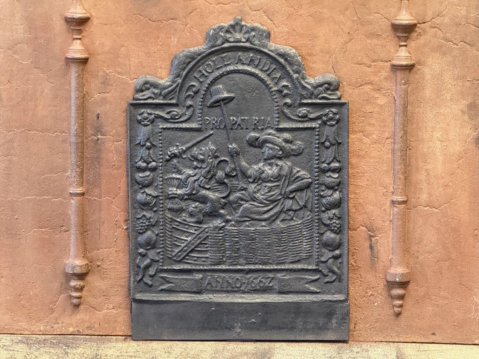Early 19th Century Dutch 'Pro Patria' Fireback / Backsplash, Louis XIII Style photo Home Fixtures