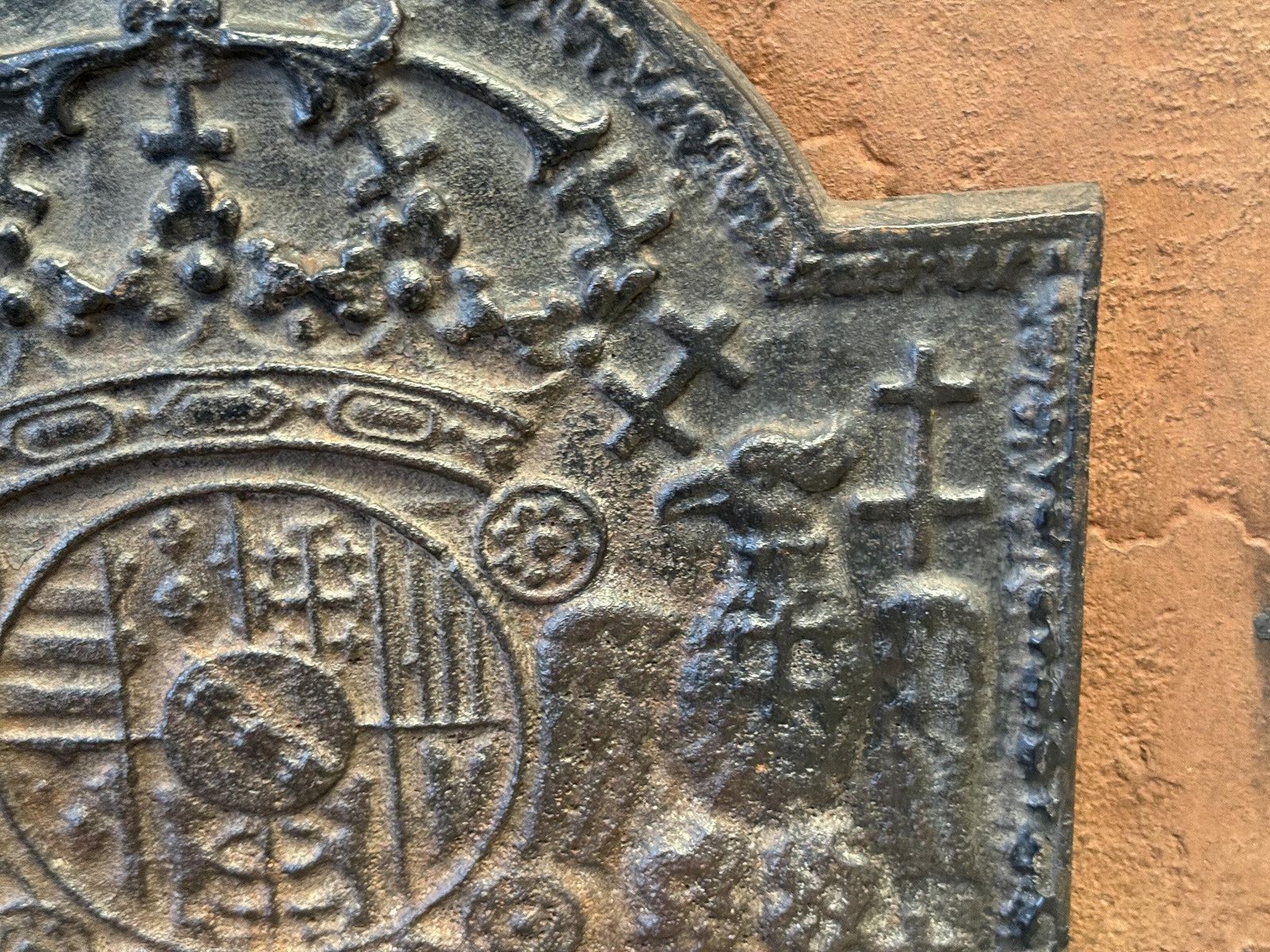 photo buy 20th Century 'Arms Of Loraine' Fireback / Backsplash, Louis XIV Style