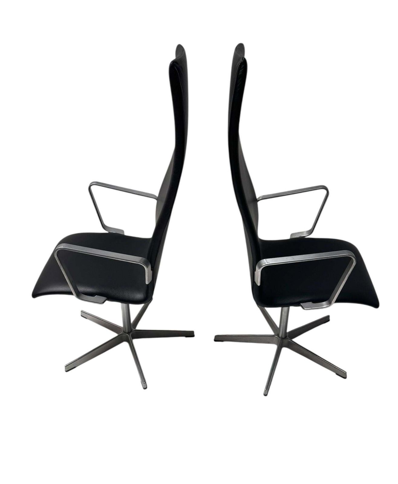 Two Danish Modern Highback Oxford Chairs By Arne Jacobsen For Fritz Hansen, 2004 photo vintage
