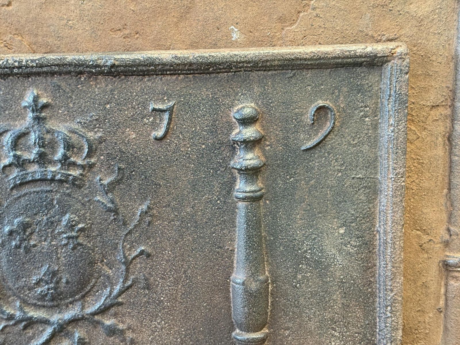 French Louis XV Arms Of France Fireback / Backsplash, Dated 1779 photo vinterior
