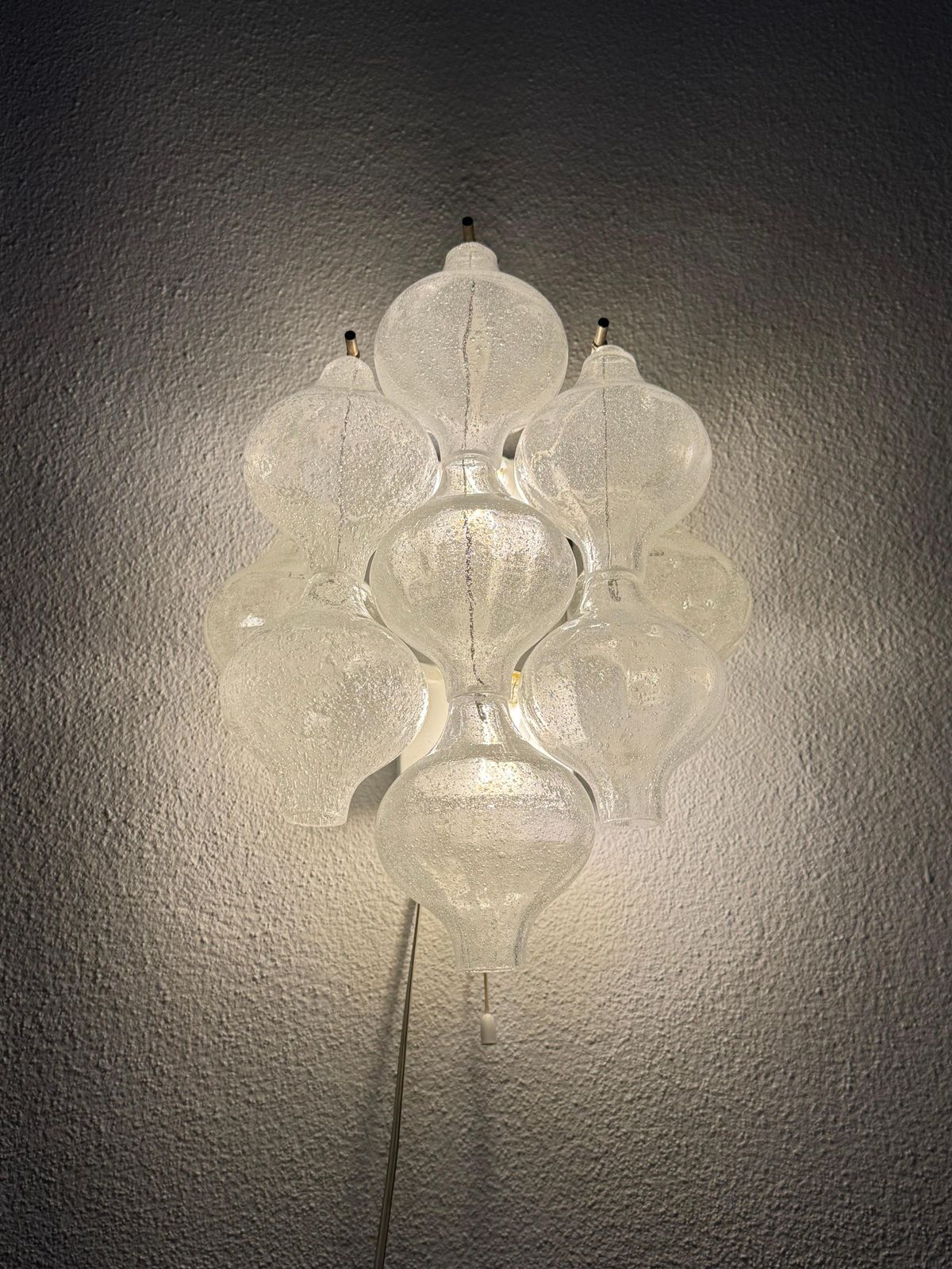 1593.0 A Pair Of J.T. Kalmar Tulipan Glass Wall Lamps, Sconces photo
