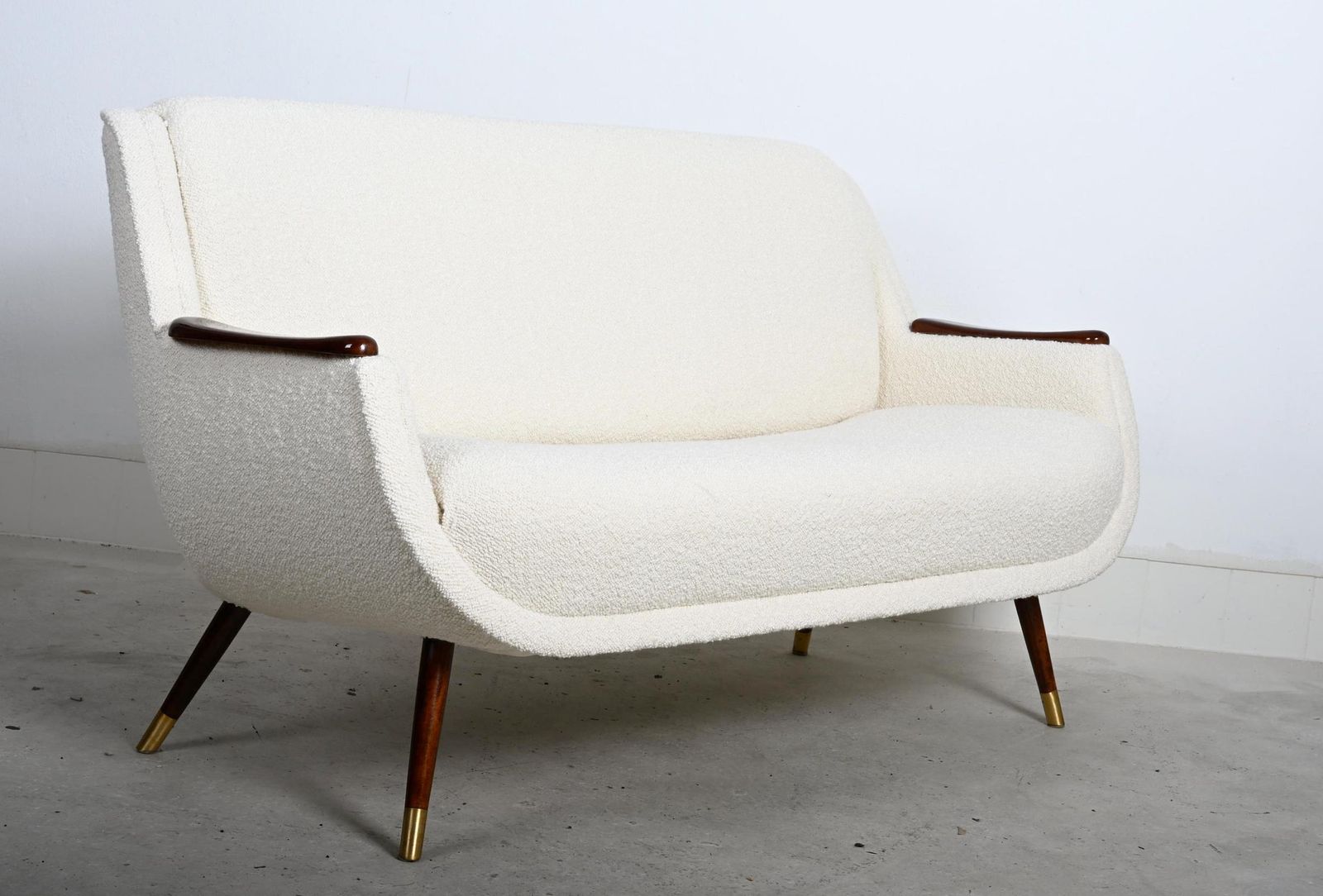 photo vinterior Rare French Midcentury Sofa