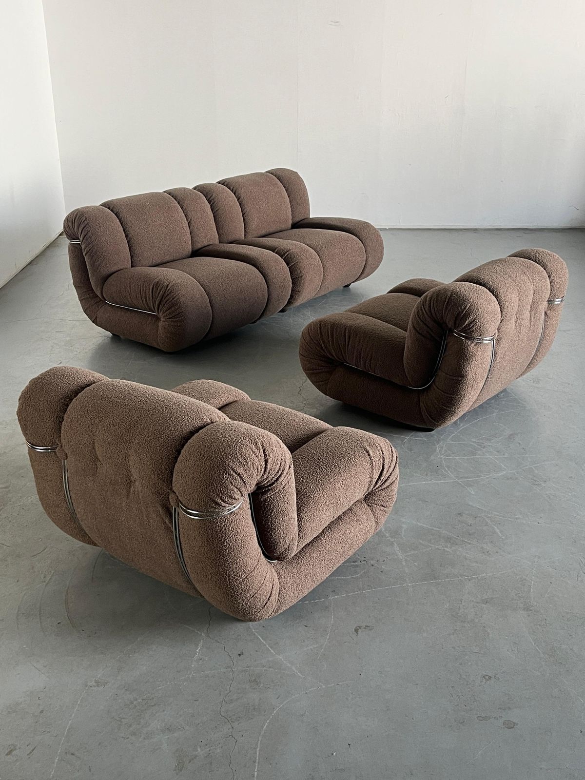 1 Of 4 Vintage Mimo Padova ‘Velasquez’ Seating Modules In Dove Gray Boucle, 70s photo Furniture