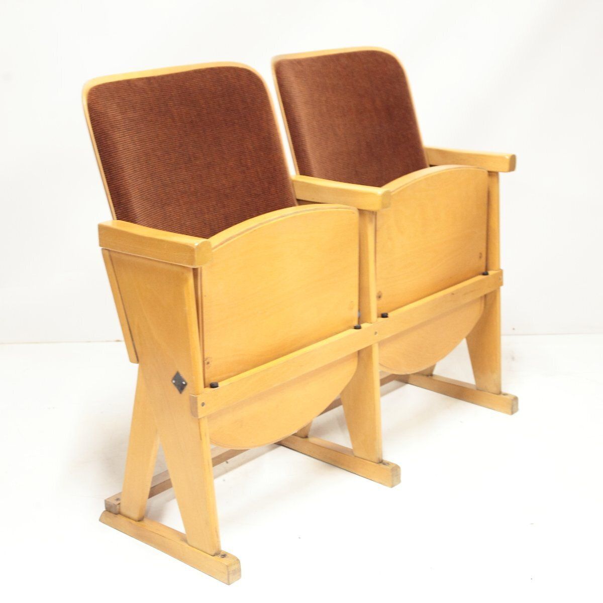 Mid Century Bioscoopbank Van Ton, Jaren 1970 photo for sale