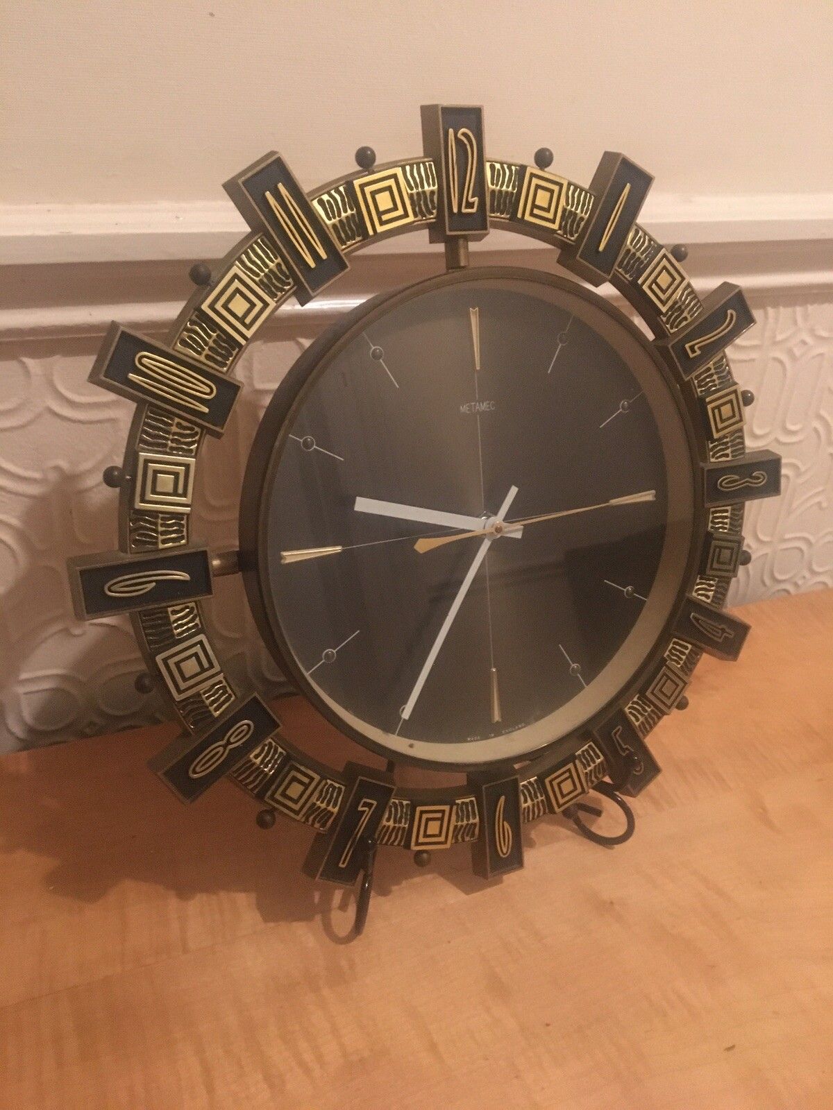 Metamec Starburst Sunburst Clock Mid Century Modernist/ Brutalist Vintage photo for sale