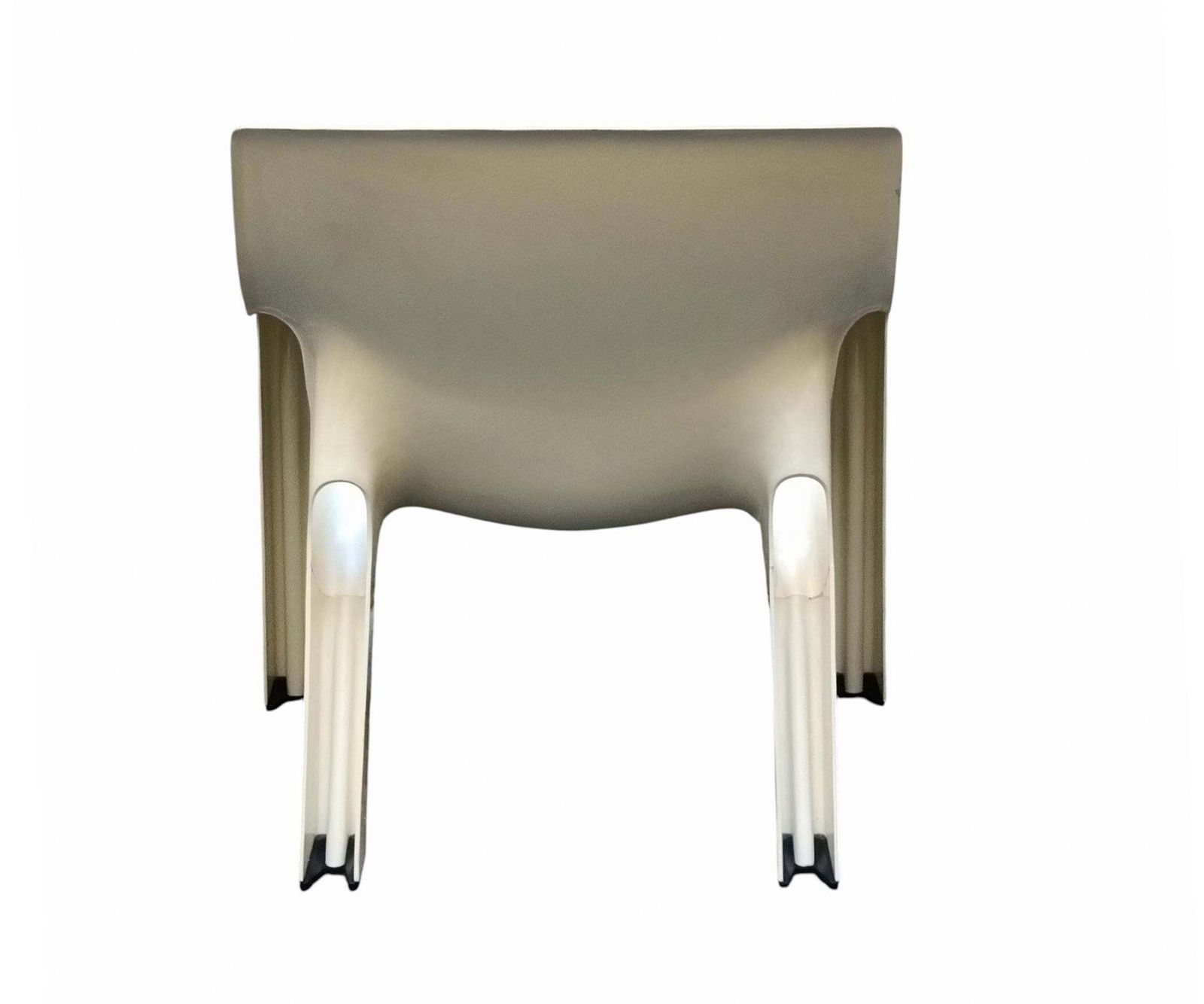Vico Magistretti Per Artemide Sedia "Vicario" Avorio, Italia 1960s photo Furniture