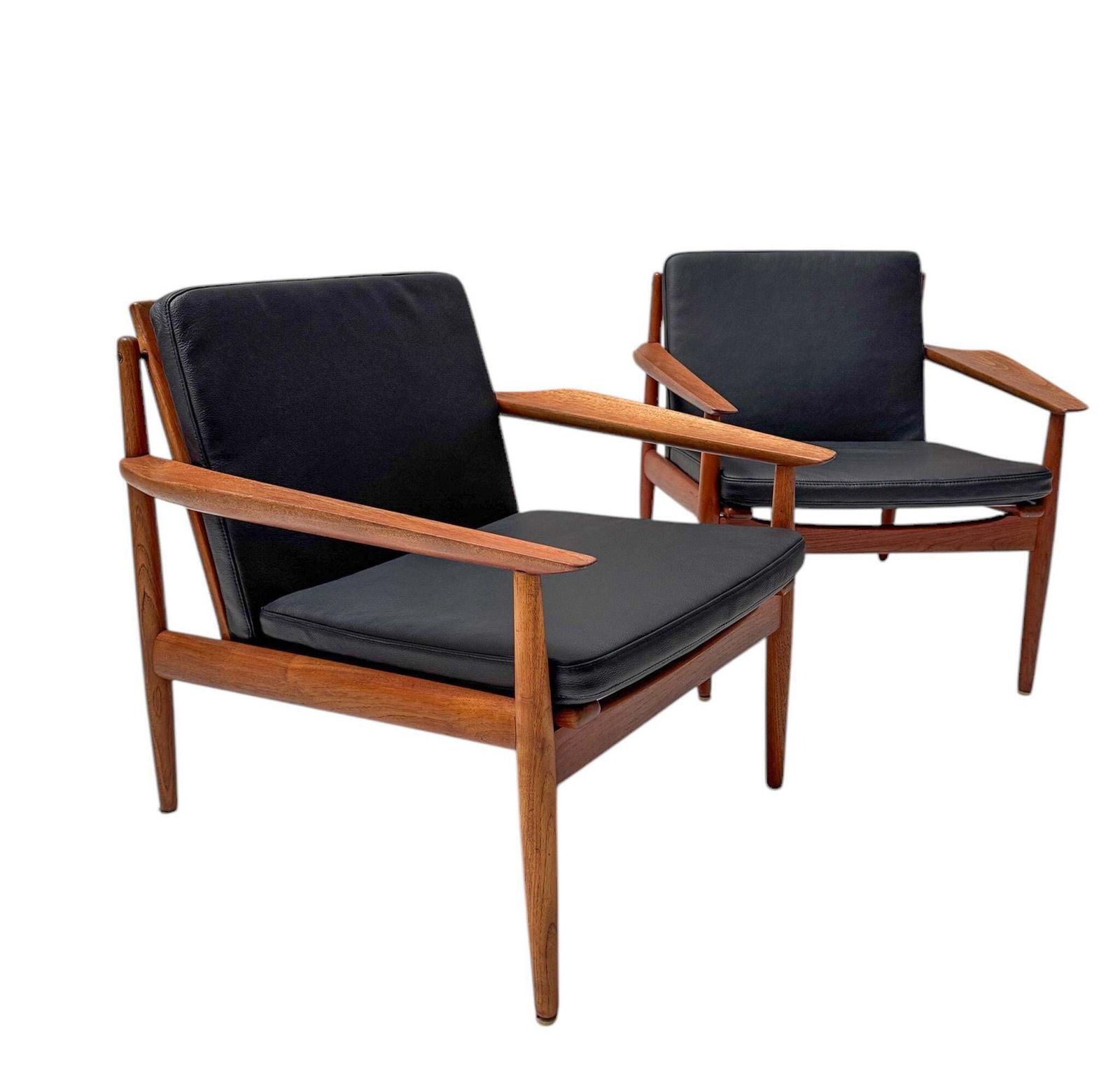 Two Mid Century Modern Lounge Chairs By Arne Vodder For Glostrup, 1950s photo furniture
