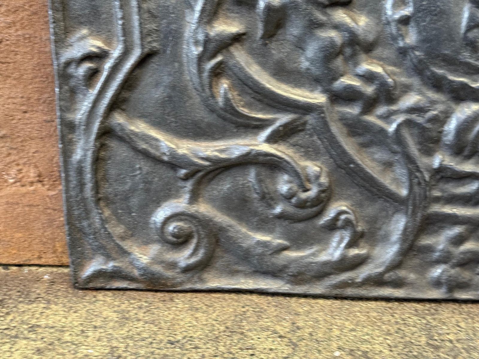 photo vinterior French 'Amphitrite' Fireback / Backsplash, 20th Century, Louis XV Style