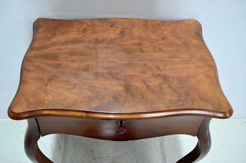 Small Napoléon III Table 19th Century photo furniture