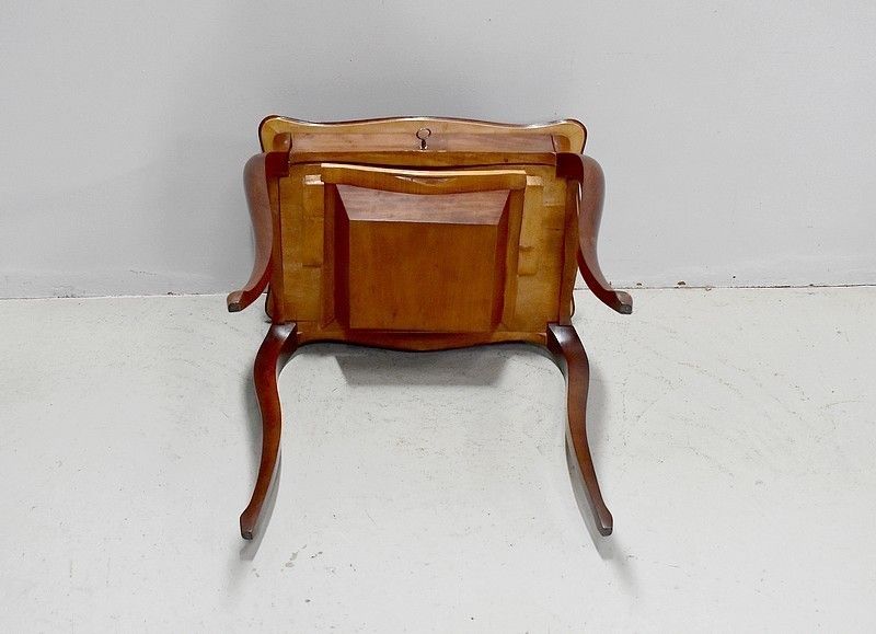 1454.36 Small Napoléon III Table 19th Century photo