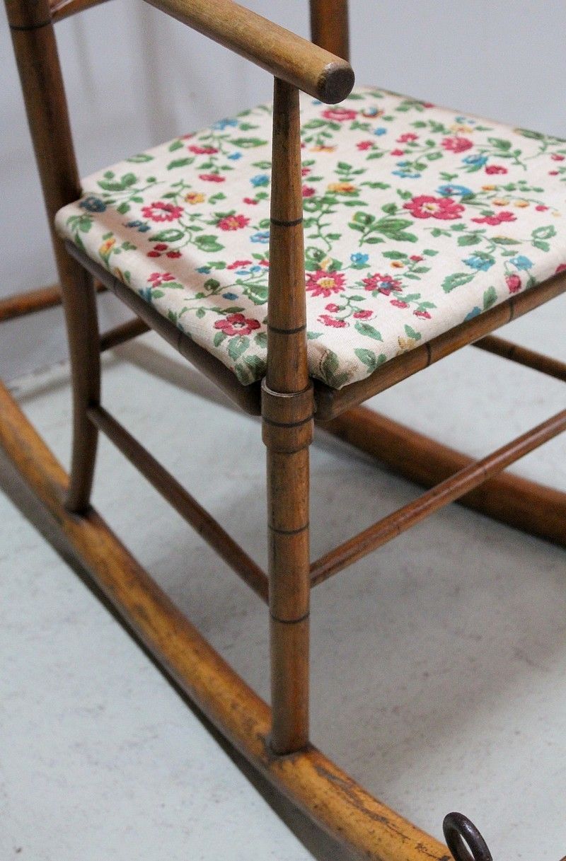 Child Rocking Chair   20th Century photo for sale