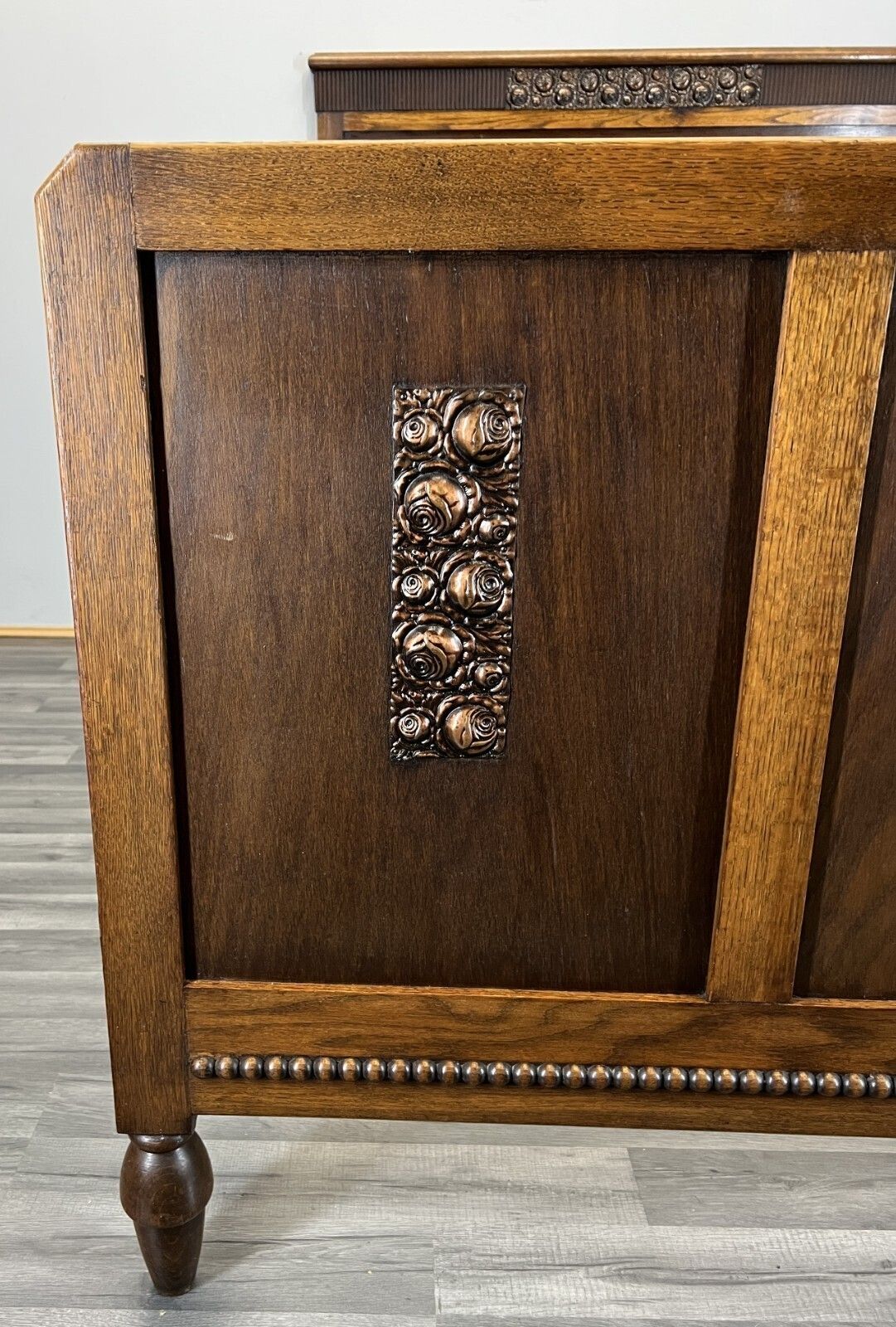 Bed Vintage French Style Oak Double Bed Frame Carved Headboard Lot 4729 photo 399.0
