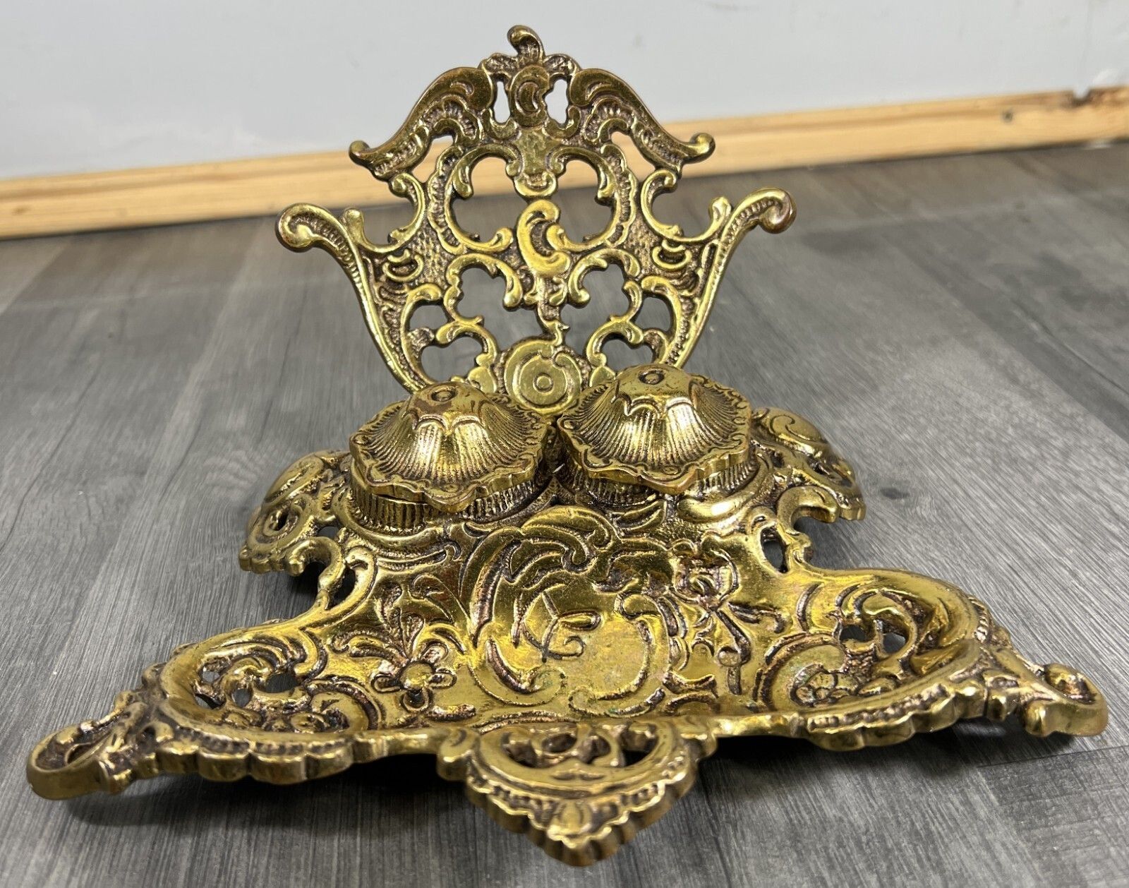 Inkwell Set Vintage French Brass Ornate Desk Accessory Lot 4688 photo 199.0