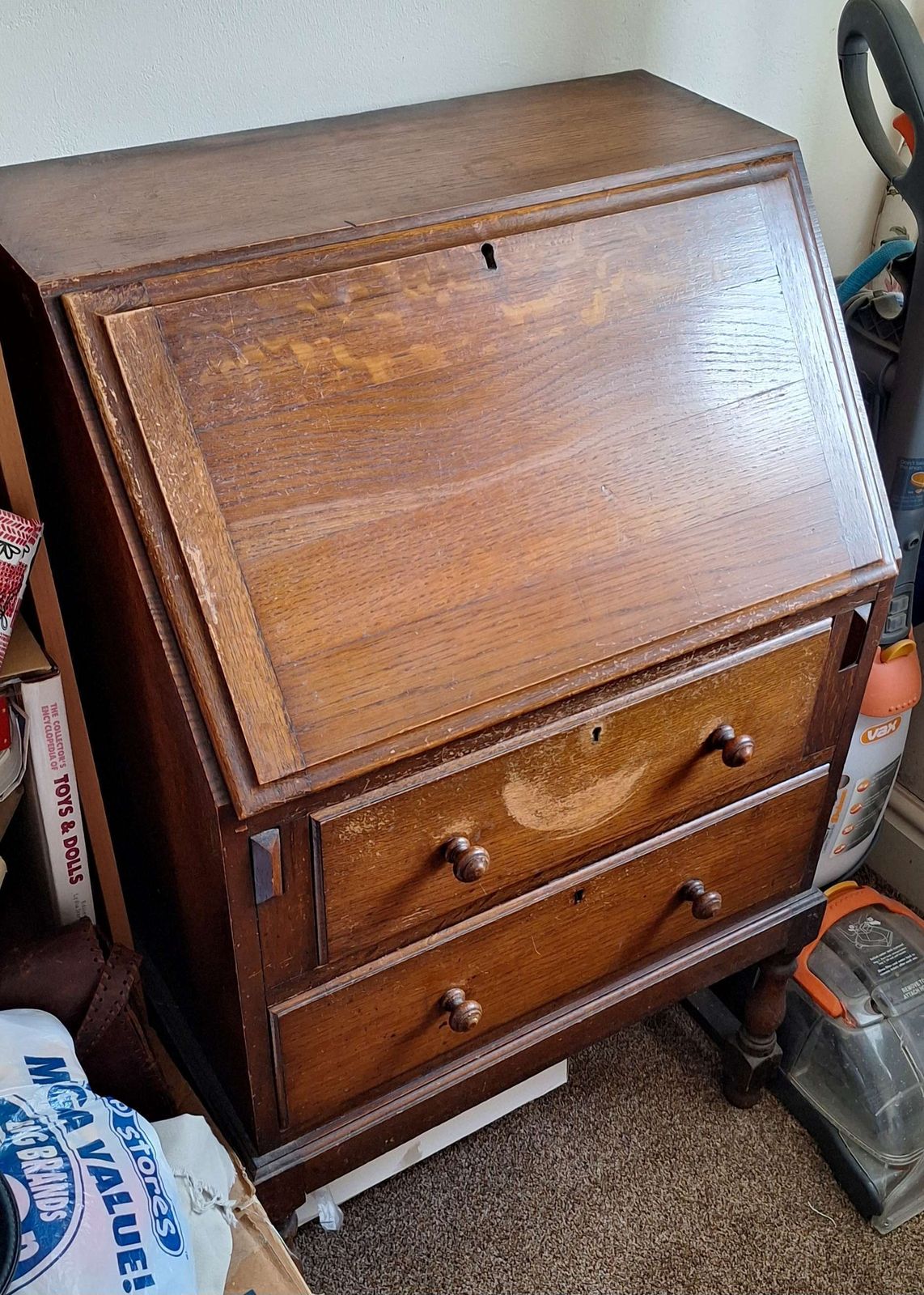 Vintage Mid 20th Century Oak Writing Bureau With Drop Down Front (Lockable) & 2 Drawers