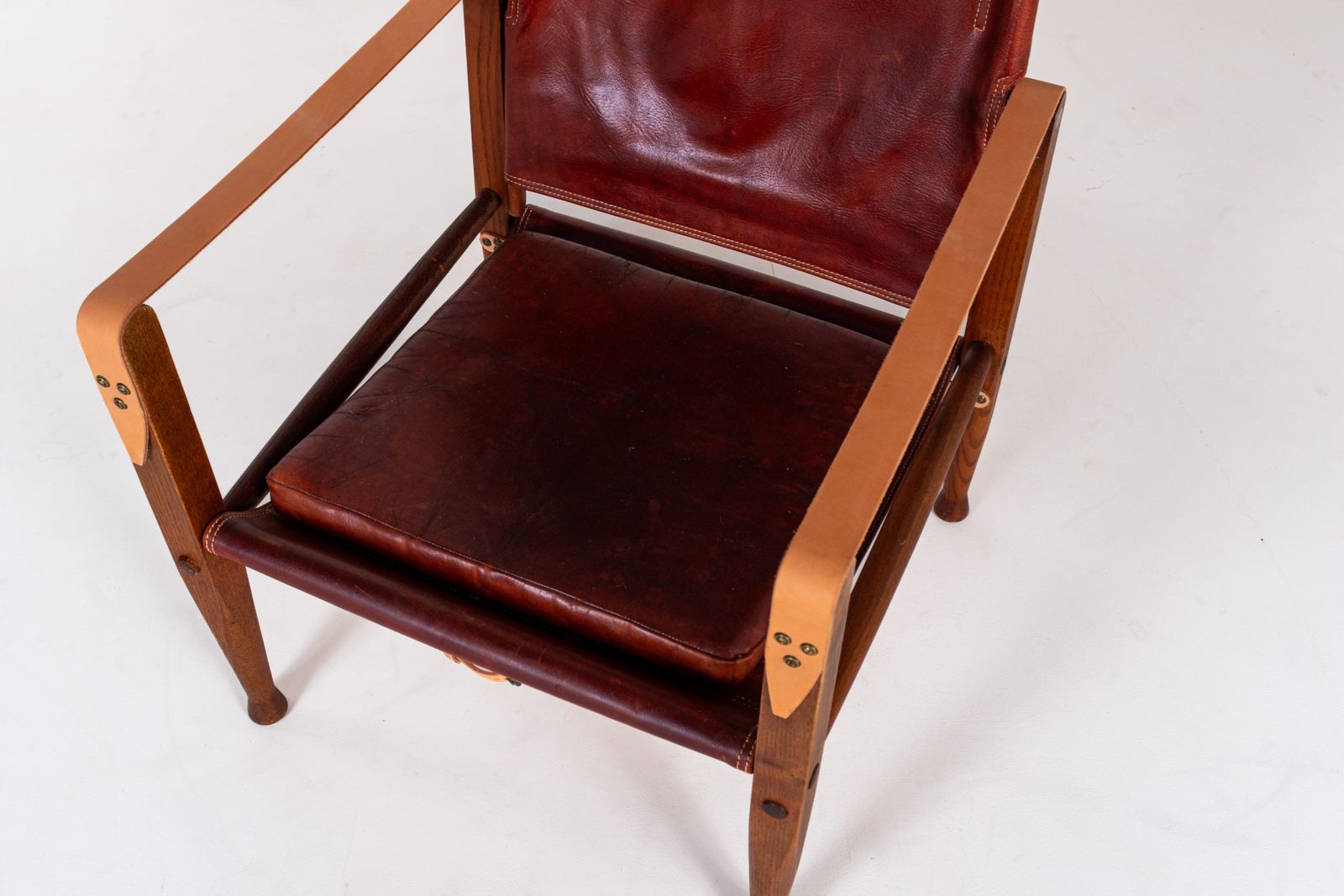 Vintage Kaare Klint For Rud Rasmussen Kk47000 Safari Chair In Leather, Denmark photo for sale