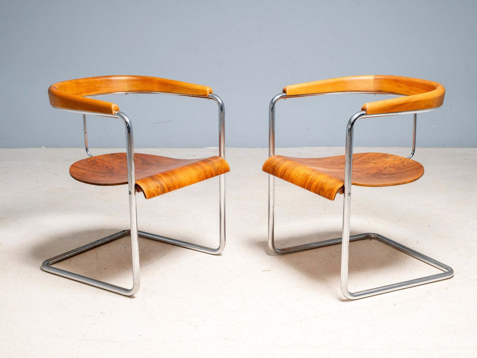 Czechoslovak Functionalist Dining Set, Attributed To Jindřich Halabala, 1930s–1940s photo vinterior