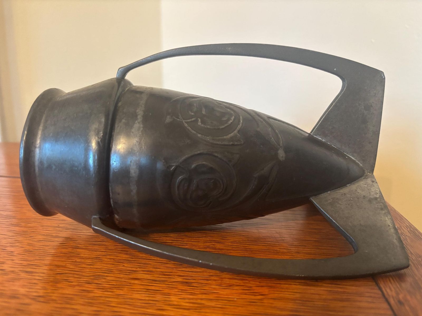 Archibald Knox Liberty & Co Tudric Pewter Vase "Rocket Bomb Vase" photo vintage