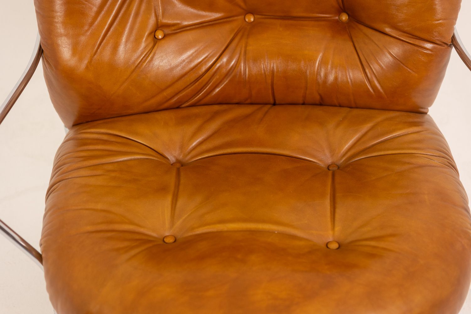 Carlo Di Carli. Leather And Metal Armchair. 1970s. photo vinterior
