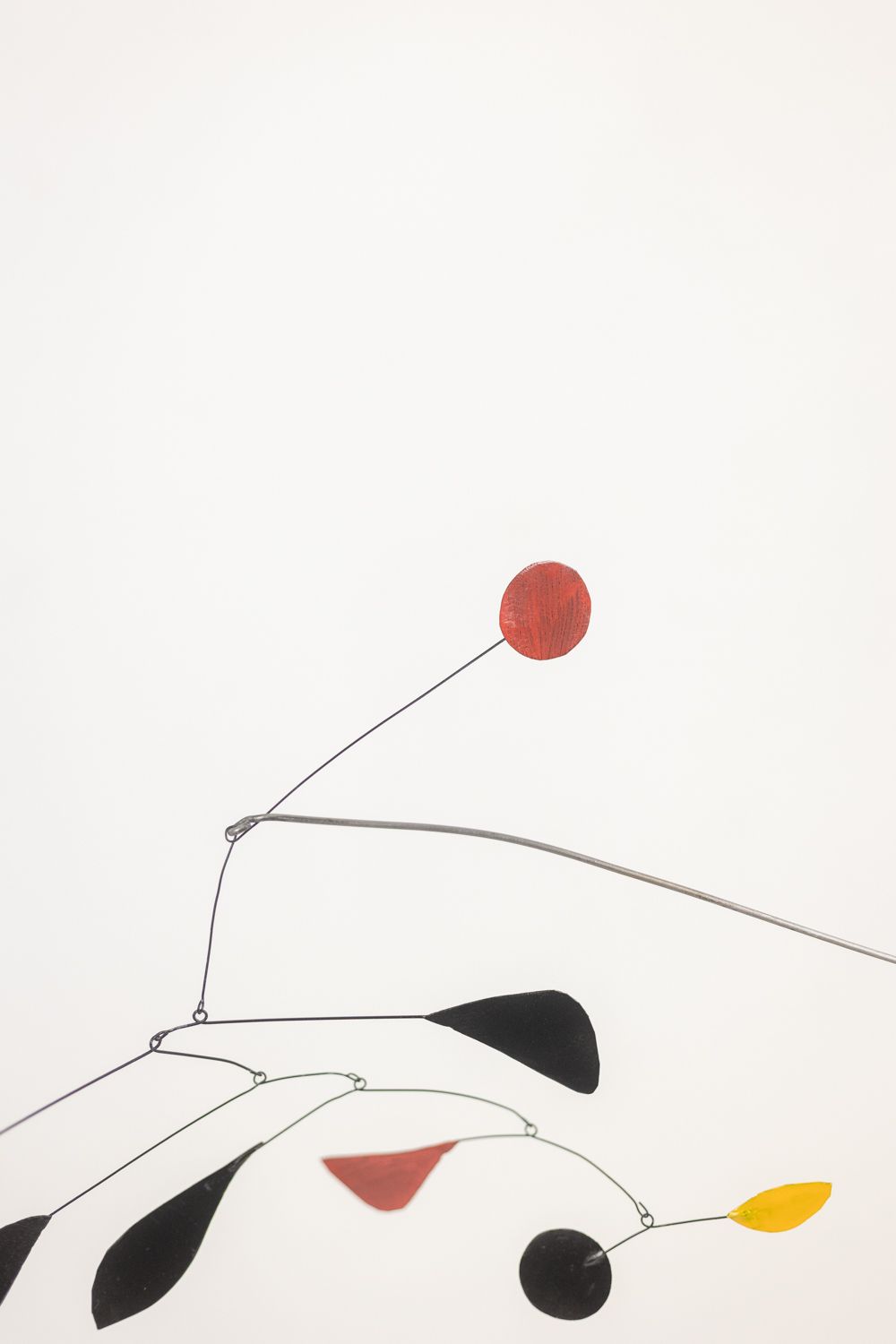 Olivier Vonet Sculpture In Black, Red, And Yellow Lacquered Metal. Contemporary photo vinterior