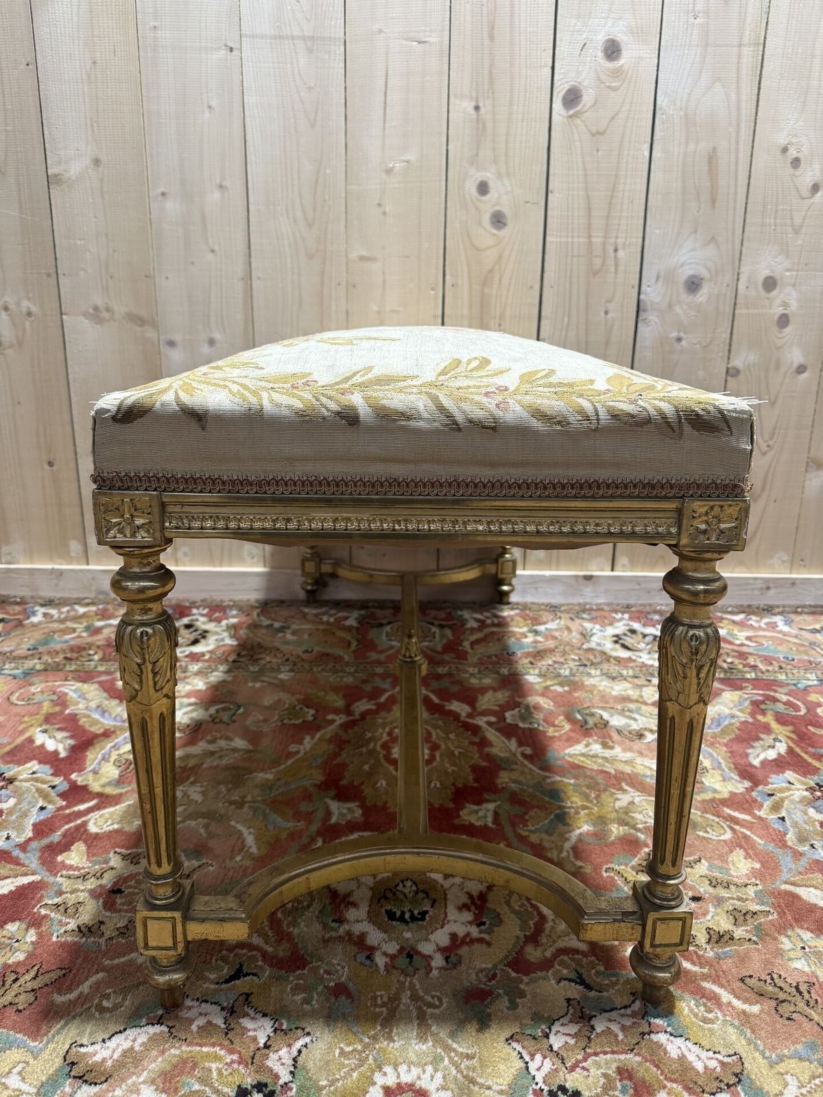 Banc   Banquette D'office De Style Louis XVI En Bois Doré photo Furniture
