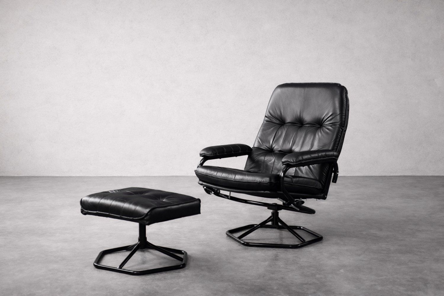 Set Of Mid Century Modern Danish Black Leather Swivel Chair & Ottoman From Unico, 1970s