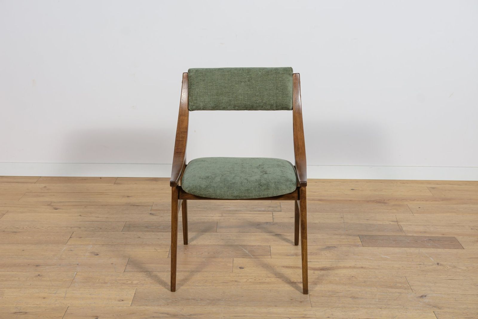 Ski Jumper Chairs By Juliusz Kędziorek For Zamojska Furniture Factory, Poland, 1970s, Set Of 6 photo vinterior
