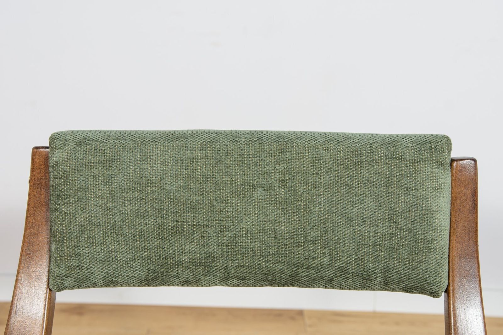 1580.0 Ski Jumper Chairs By Juliusz Kędziorek For Zamojska Furniture Factory, Poland, 1970s, Set Of 6 photo