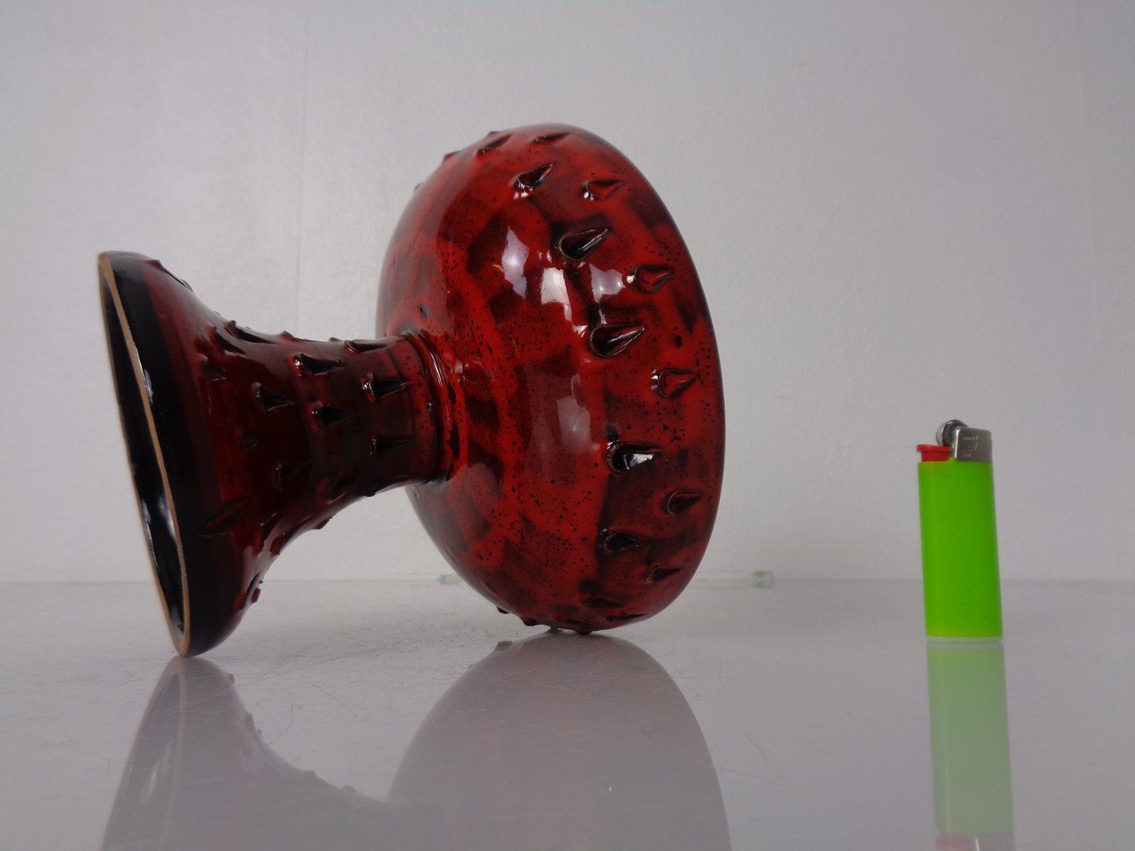 Italian Strawberry Ceramic Vase By Fratelli Fanciullacci For Bitossi, 1960s photo vinterior
