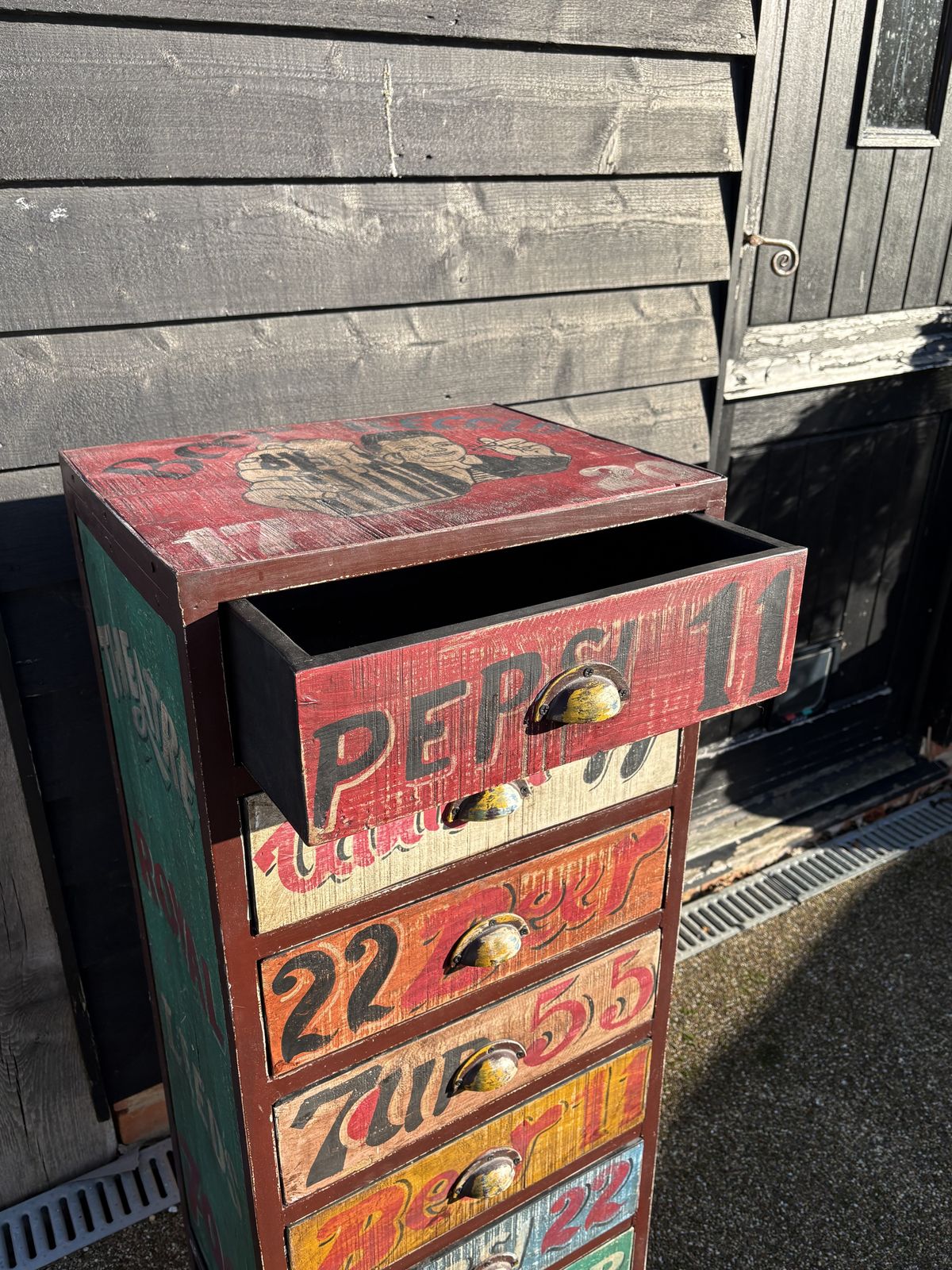 Metal Framed, Wooden Chest Of Drawers Featuring A Leeds Thestre Royal/Popular Drinks Vintage Design photo vinterior