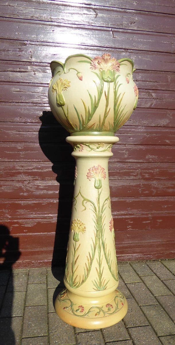 photo vintage Art Nouveau Cachepot Sur Colonne Planter On Display By Jean Massier For Vallauris, Set Of 2
