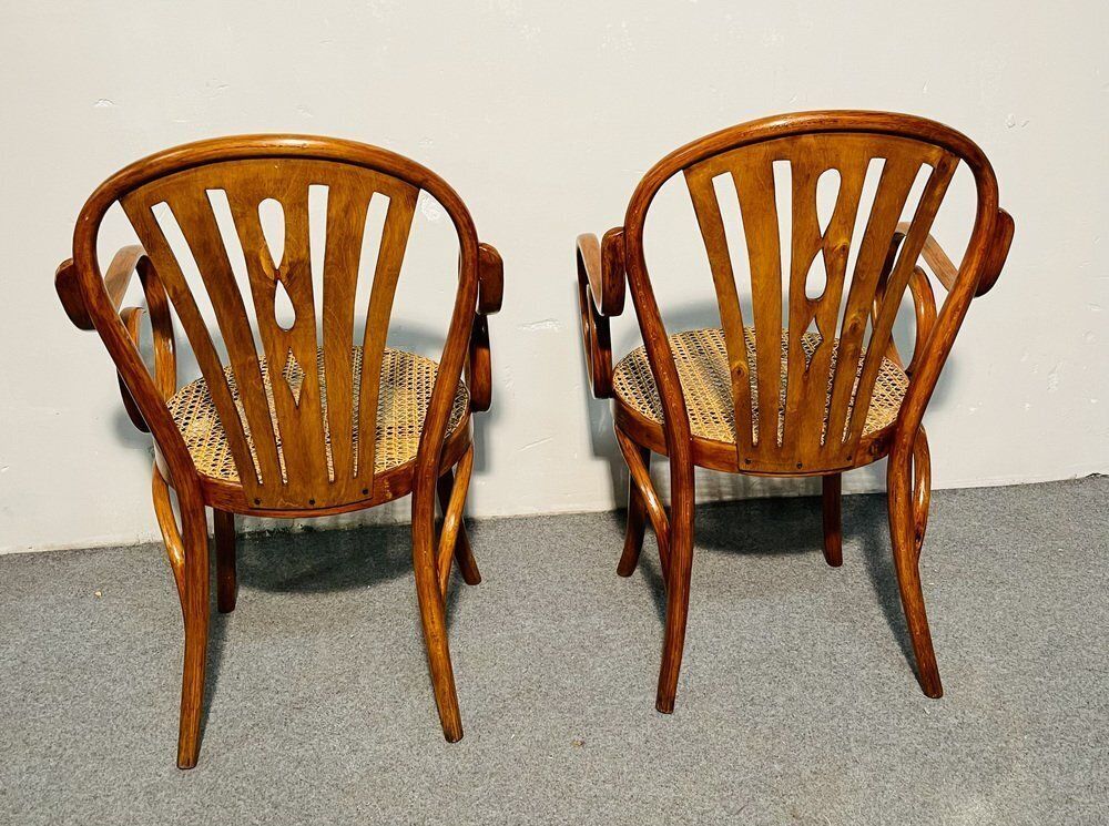 Art Nouveau Armchairs By Michael Thonet For Thonet, Late 19th Century, Set Of 2 photo for sale