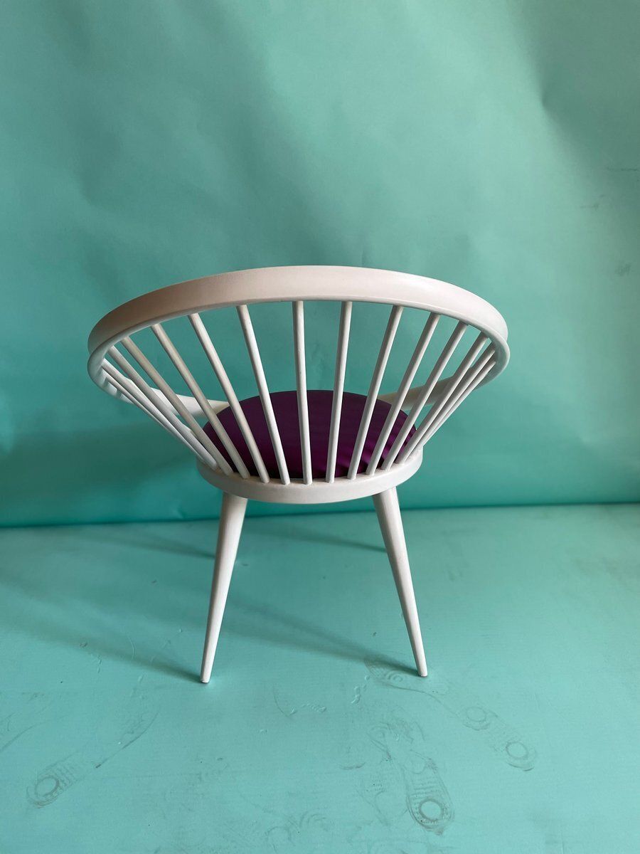 Fuchsia And White Circle Chair By Yngve Ekstrom For Swedese, 1960s photo for sale