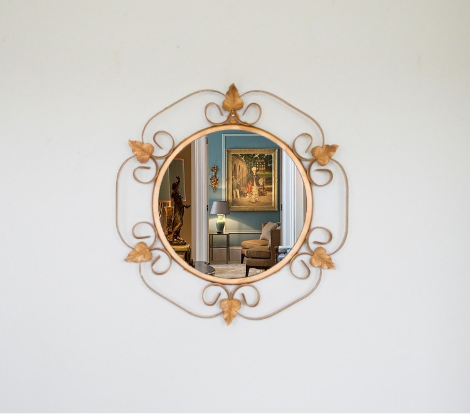 Retro 1970s Convex Gold Leaf Mirror: Metal Wall Decor