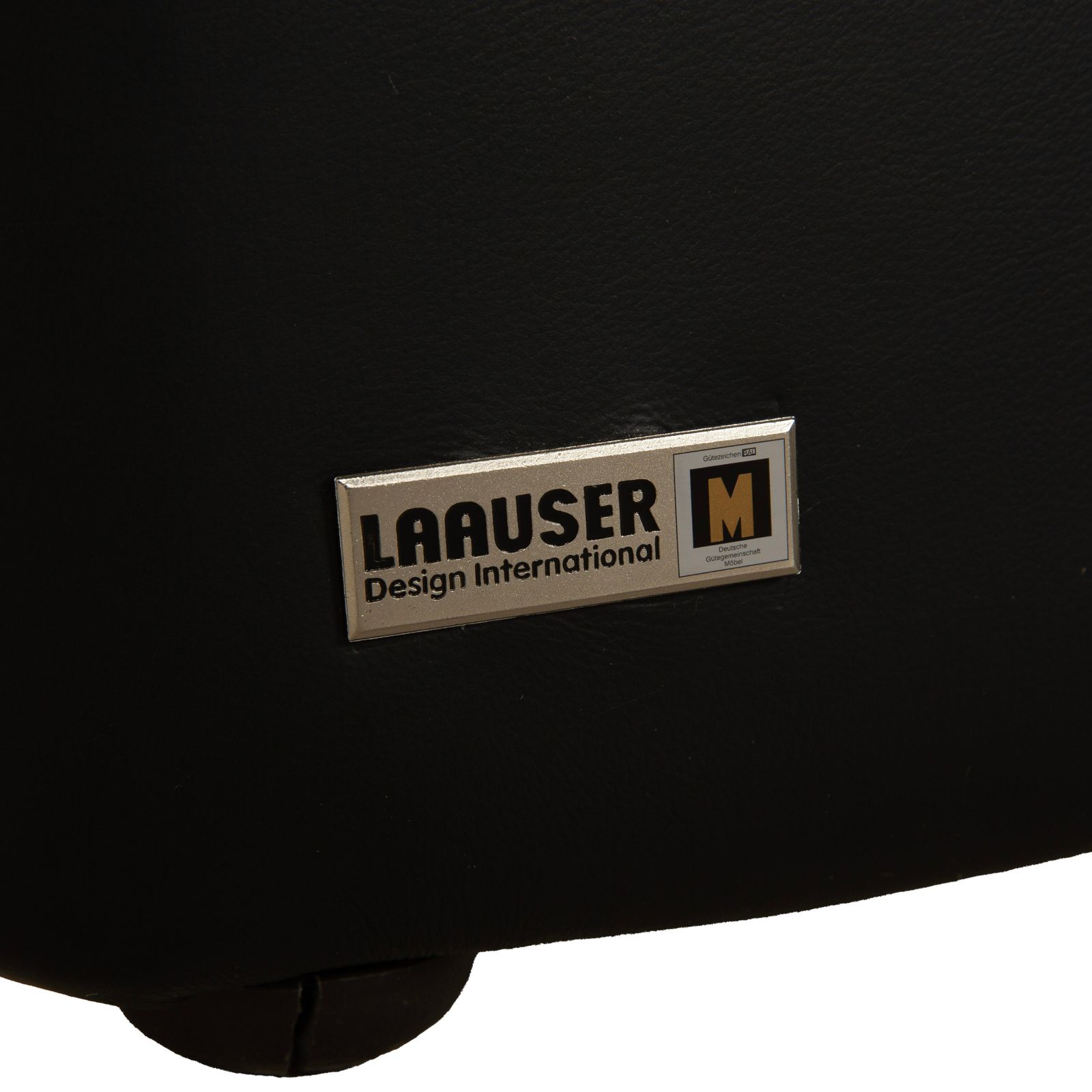 photo for sale Fauteuil Lauuser en cuir noir