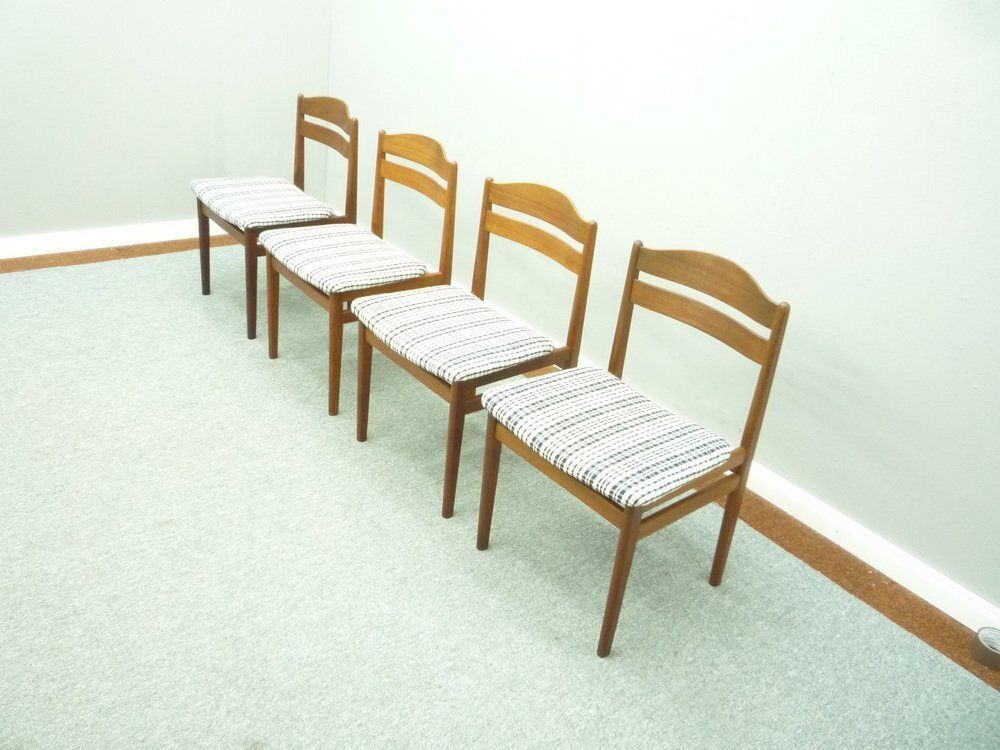 Danish Teak Dining Chairs By Boltinge Møbelfabrik, 1960s, Set Of 4 photo Furniture