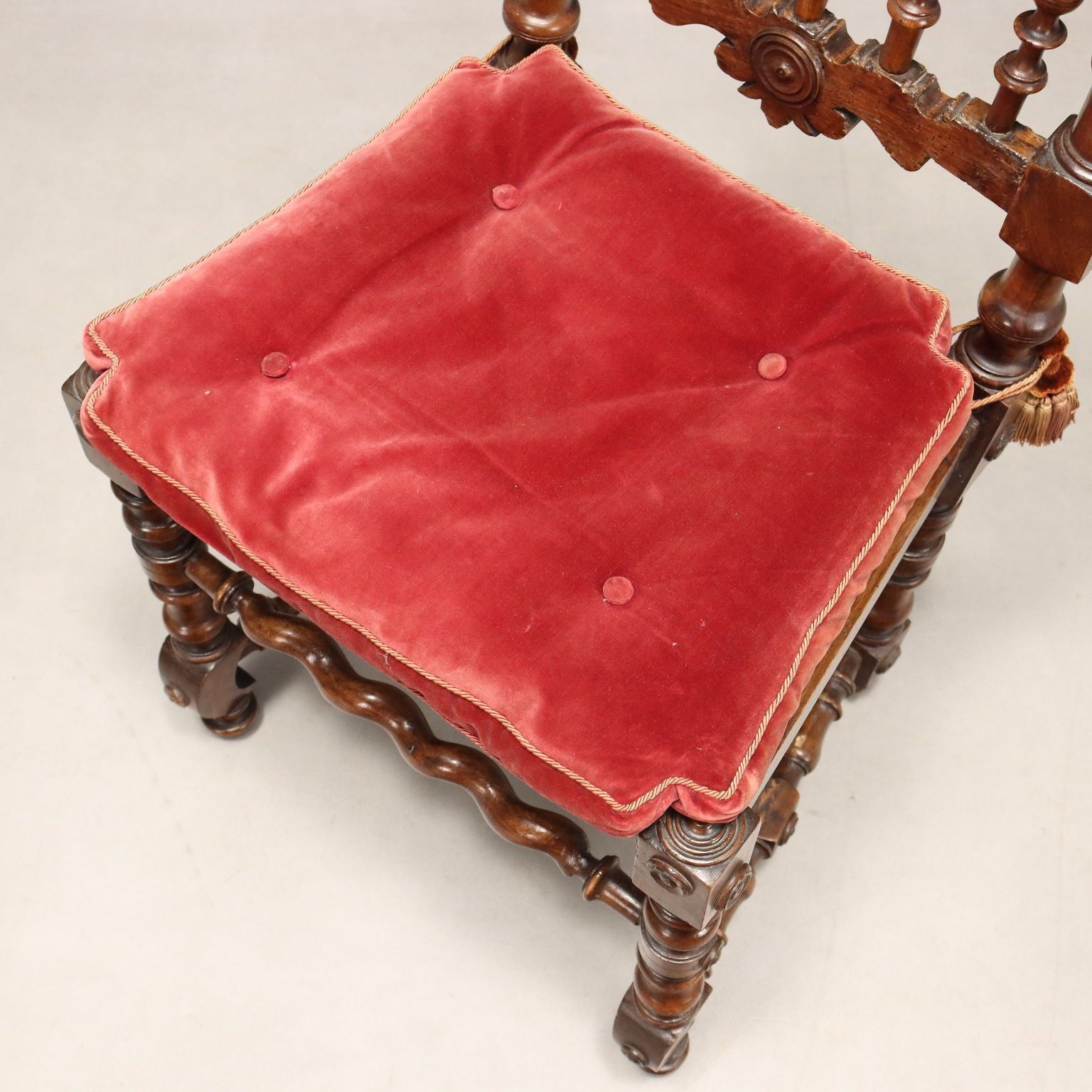 photo furniture Chairs Baroque Style Velvet Seat Italy XX Century