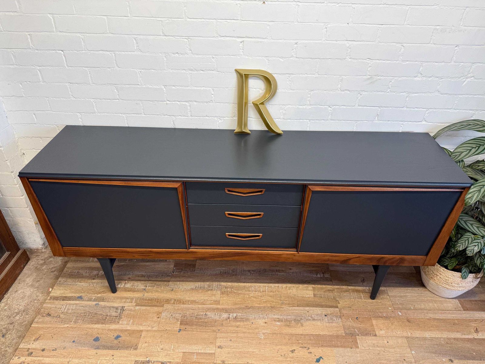 Mid Century Sideboard By Elliotts Of Newbury– Painted In Farrow & Ball Railings photo Furniture