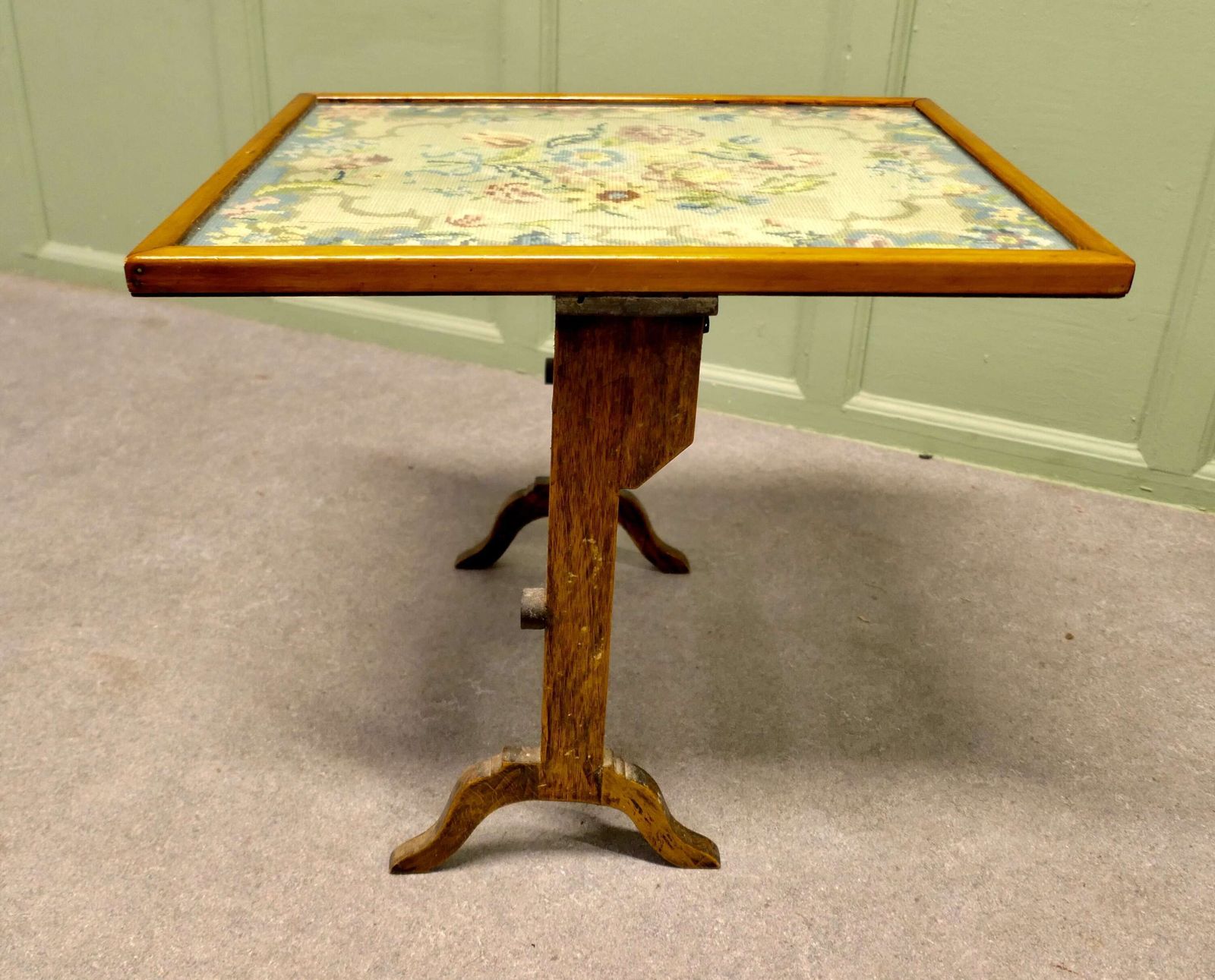 Metamorphic Embroidered Fire Screen Occasional Table Superb Expertly Hand Embroidered photo furniture