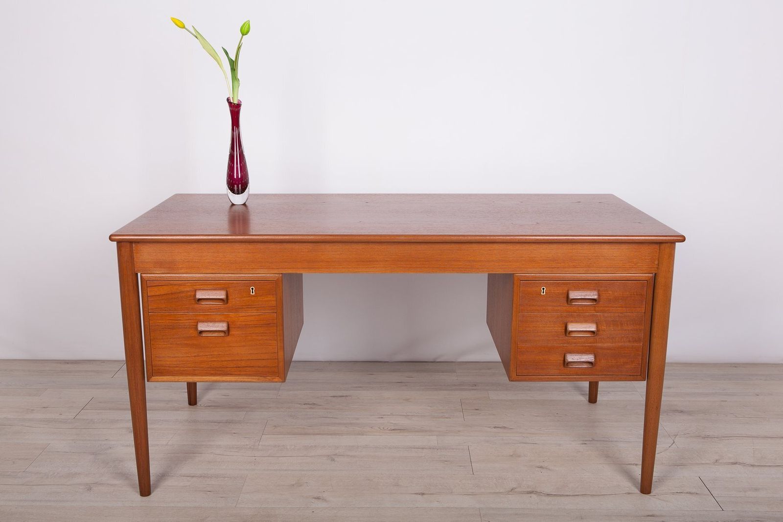 Danish Teak Desk By Børge Mogensen For Søborg Møbelfabrik, 1960s photo for sale