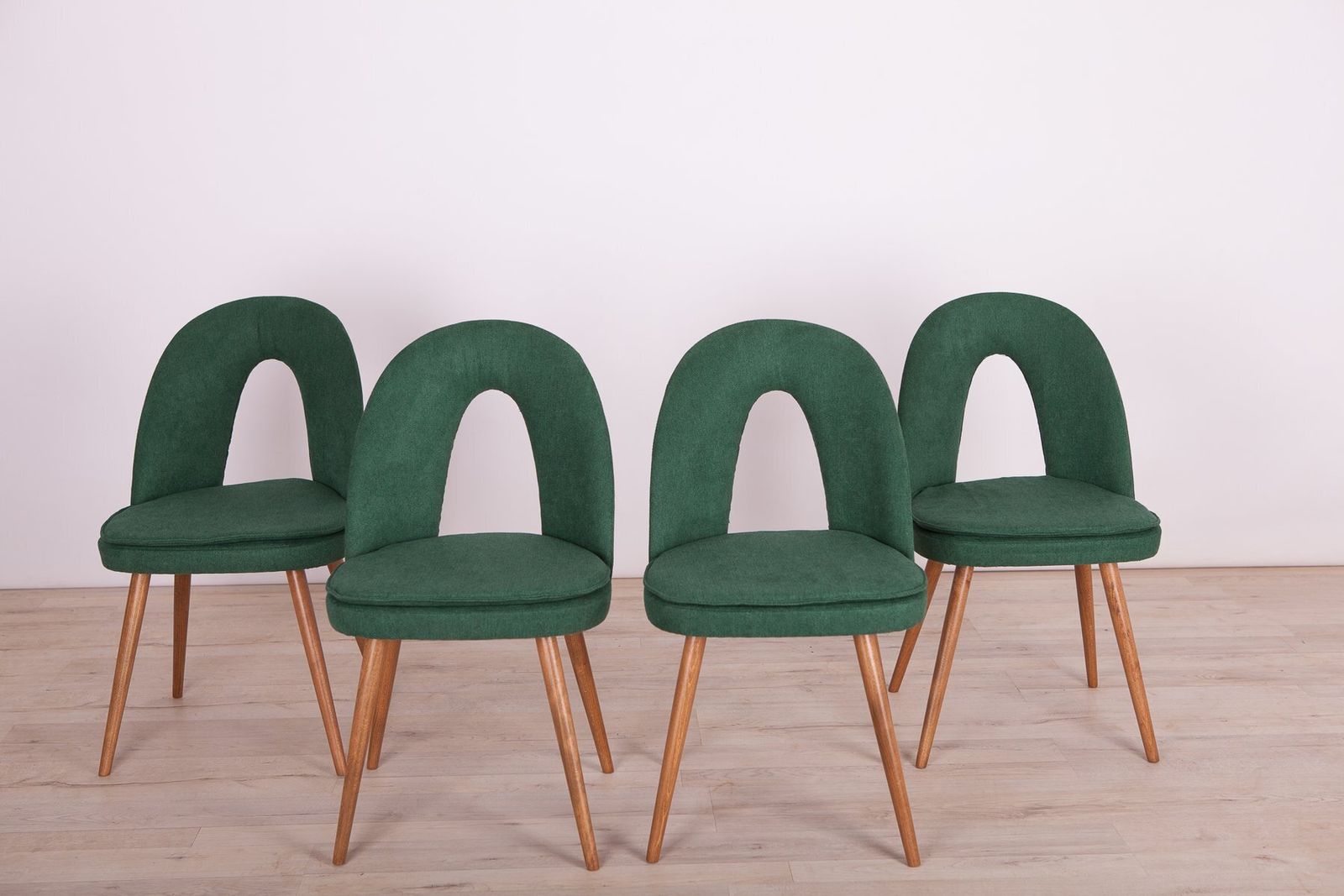 Dining Chairs By Antonín šuman For Tatra, 1960s, Set Of 4 photo furniture