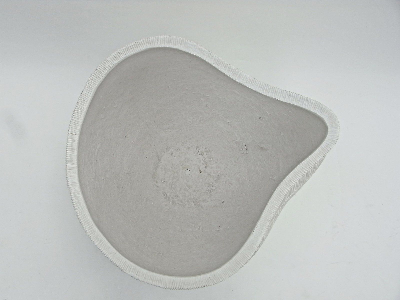 Amorphous Flower Pot Made Of White Fiberglass By Gunter Lambert, 2000s photo 290.0