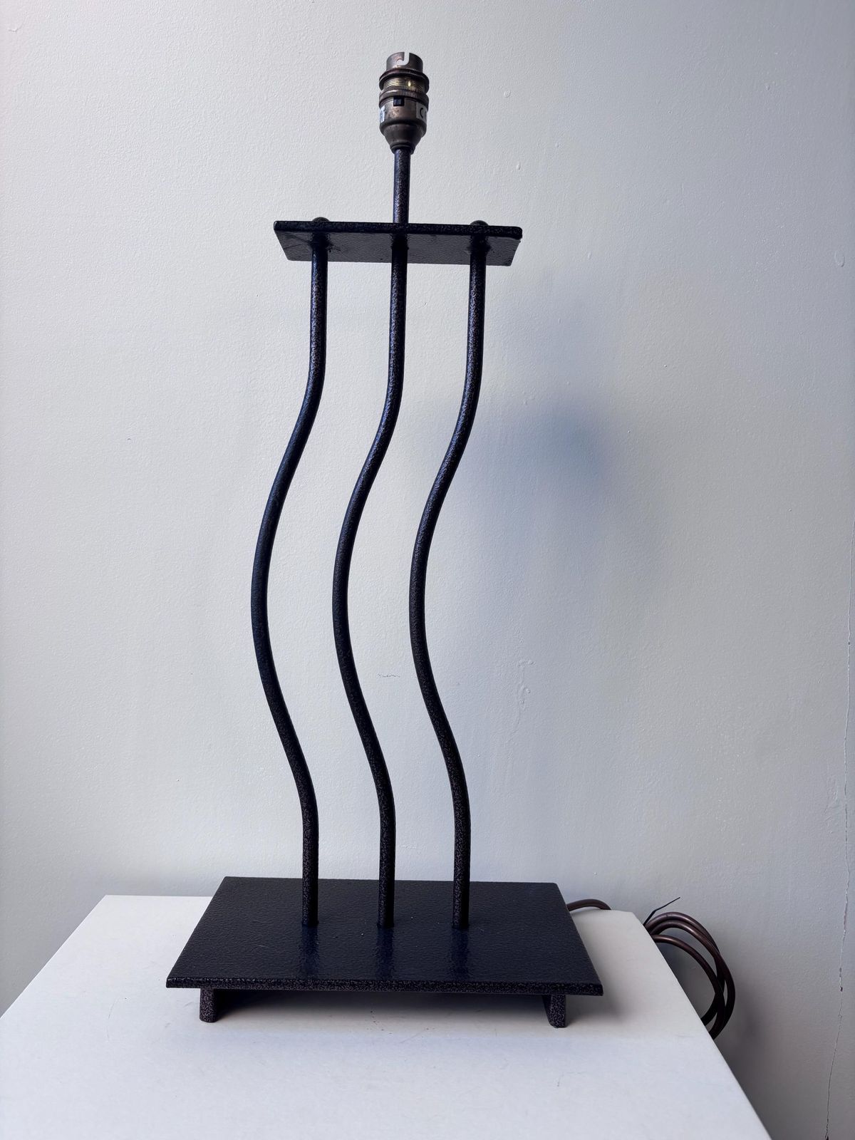 Vintage Postmodern Wave Table Lamp | Sculptural Wrought Iron Wiggle Lamp | Memphis Style Hammered Metal Lighting photo furniture