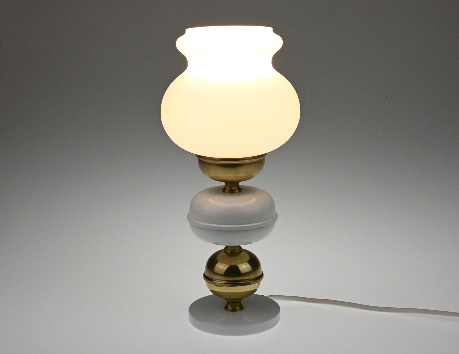 photo furniture Mid Century Lamp, Desk Lamp, Table Lamp, Bedside Lamp, Mid Century Light, Modern Lamp, Vintage Light, Vintage Lighting, Vintage Lamp