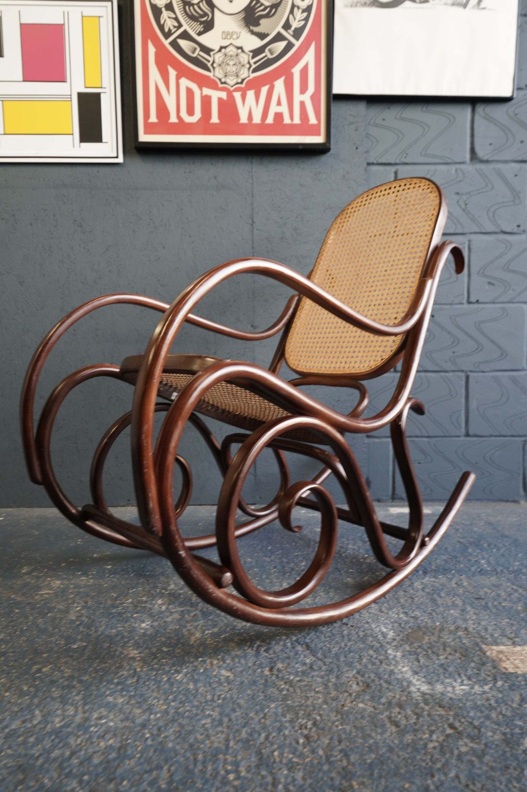 Vintage "P.I. Dinette" Bentwood Rocking Chair – Thonet Style (C.1970s) photo furniture